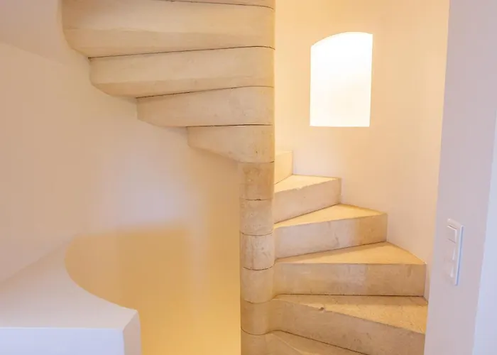 Beautiful Provencal Villa, Pool, Air-conditioned *