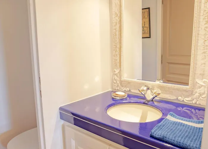 Beautiful Provencal Villa, Pool, Air-conditioned Villa *