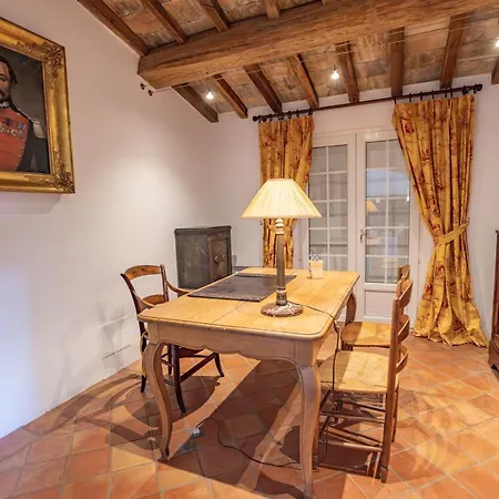 Villa Beautiful Provencal Villa, Pool, Air-conditioned