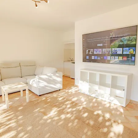 Beautiful Provencal Villa, Pool, Air-conditioned Villa *