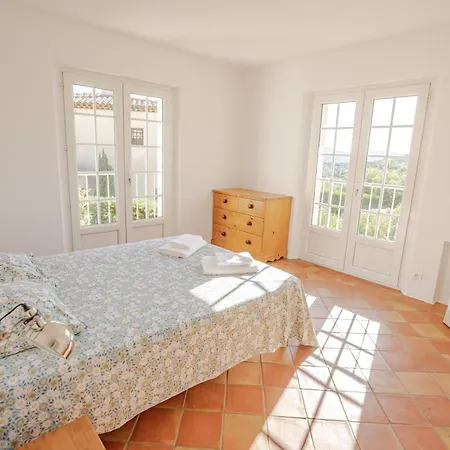 Villa Beautiful Provencal Villa, Pool, Air-conditioned *