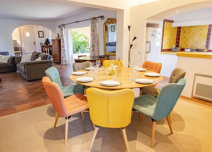 Beautiful Provencal Villa, Pool, Air-conditioned *