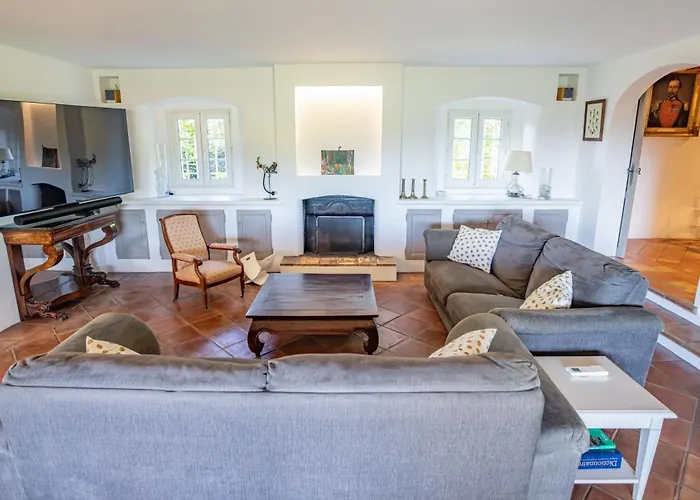 Beautiful Provencal Villa, Pool, Air-conditioned Willa