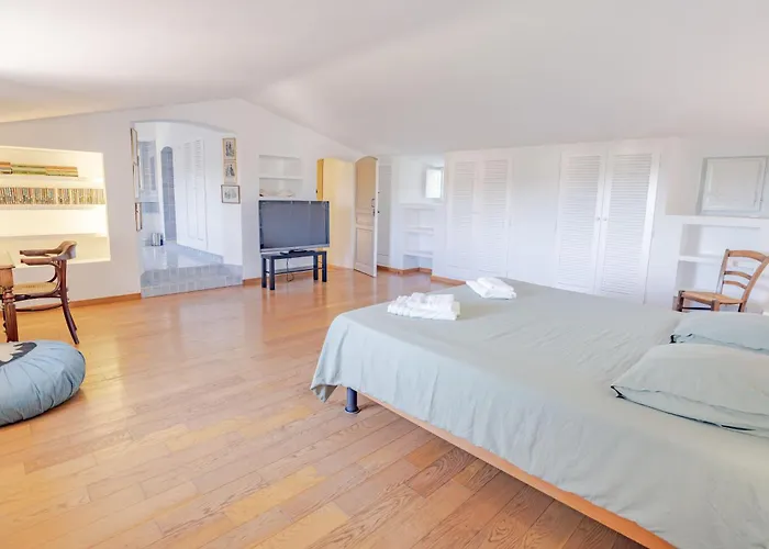 Beautiful Provencal Villa, Pool, Air-conditioned Sainte-Maxime