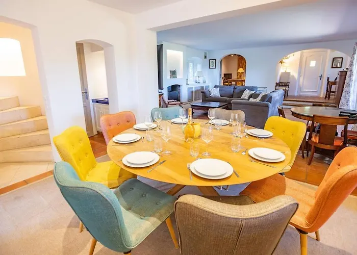 Beautiful Provencal Villa, Pool, Air-conditioned Willa *